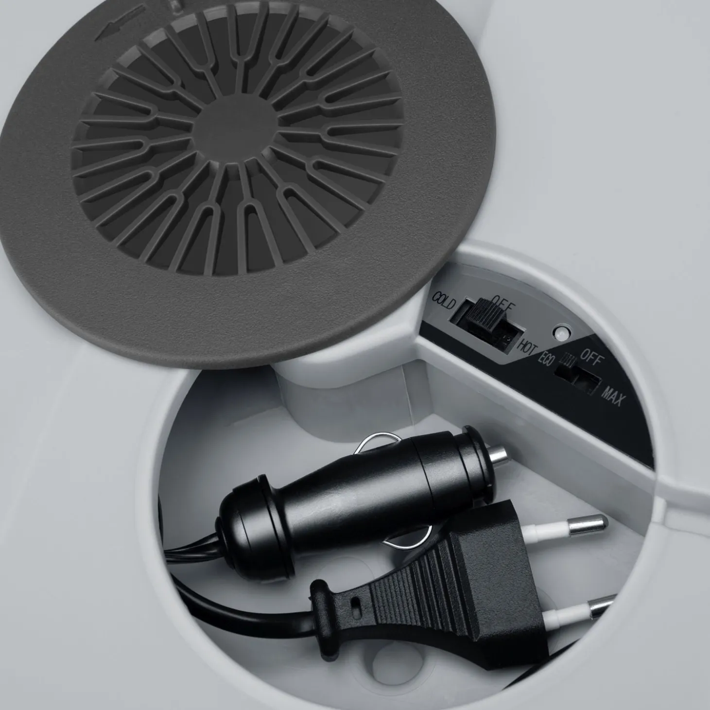 Kühlbox Nordpol Elektrische Kühlbox mit praktischem 12 V und 230 V Anschluss